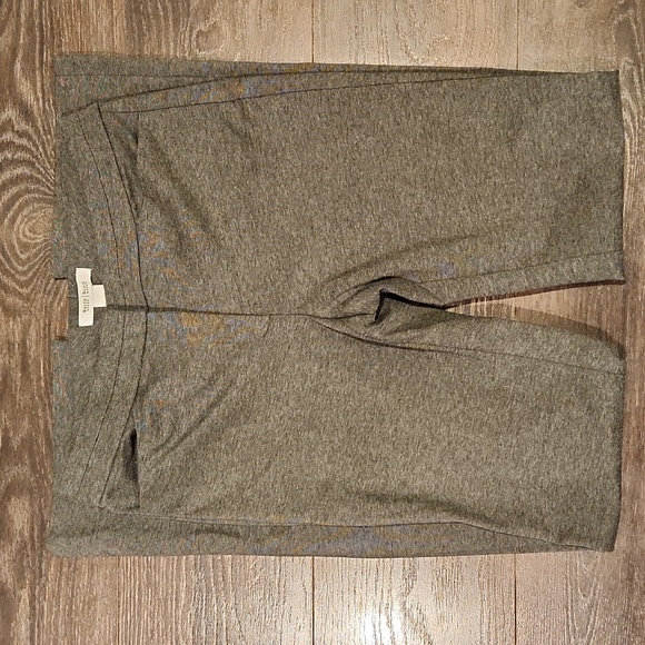 ❤️ WHITE HOUSE BLACK MARKET PONTE KNIT SLIM BOOTCUT TROUSERS / PANTS, 4 (27) - Picture 1 of 5